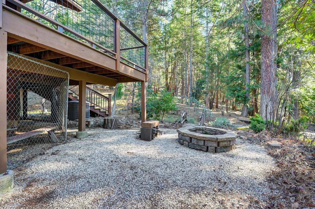 575 Frost Hill Road Alta, CA 95701 - Photo 68 of 82 Firepit area
