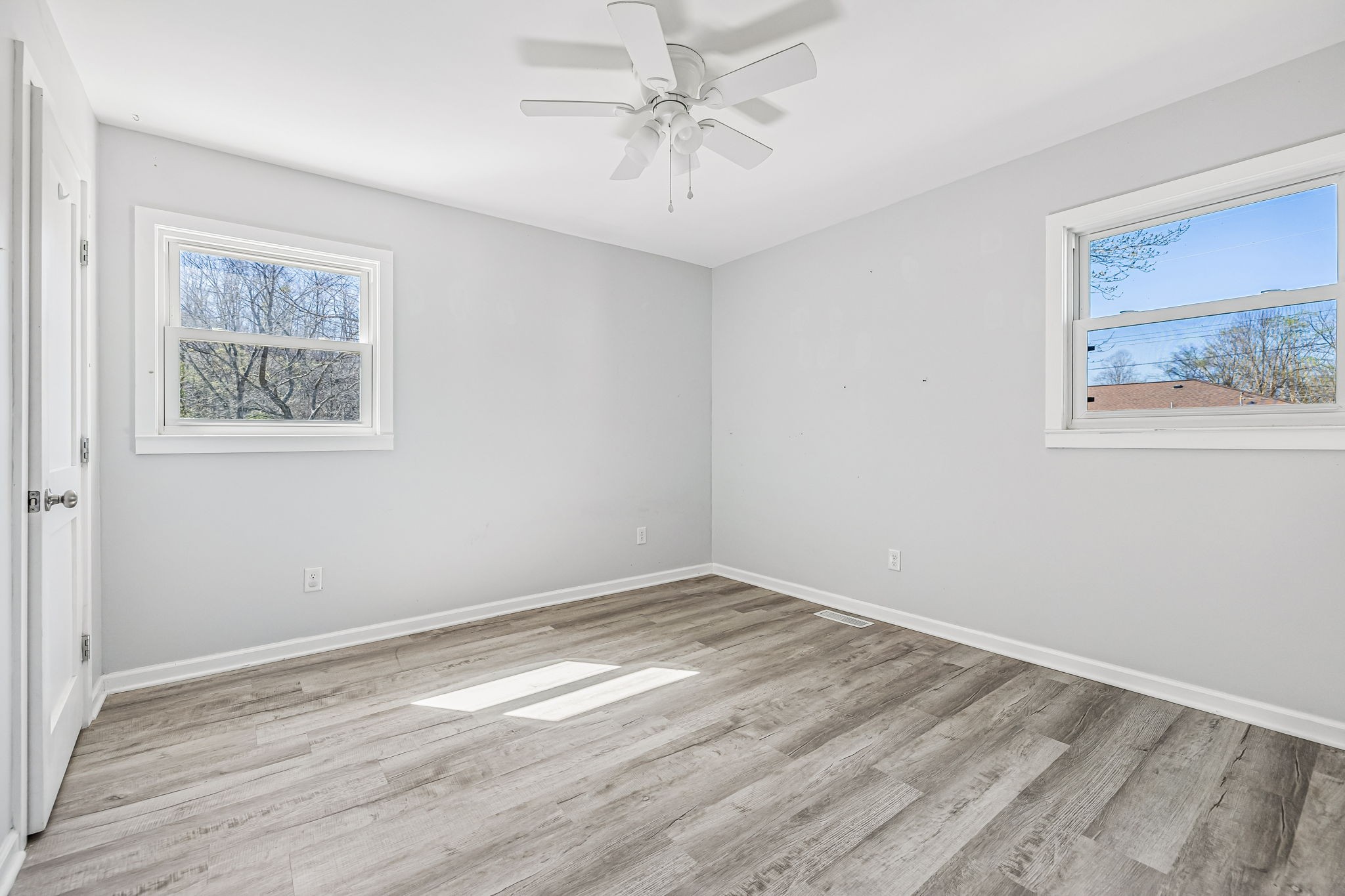114 Sutton Avenue Waverly, TN 37185 - Photo 12 of 26