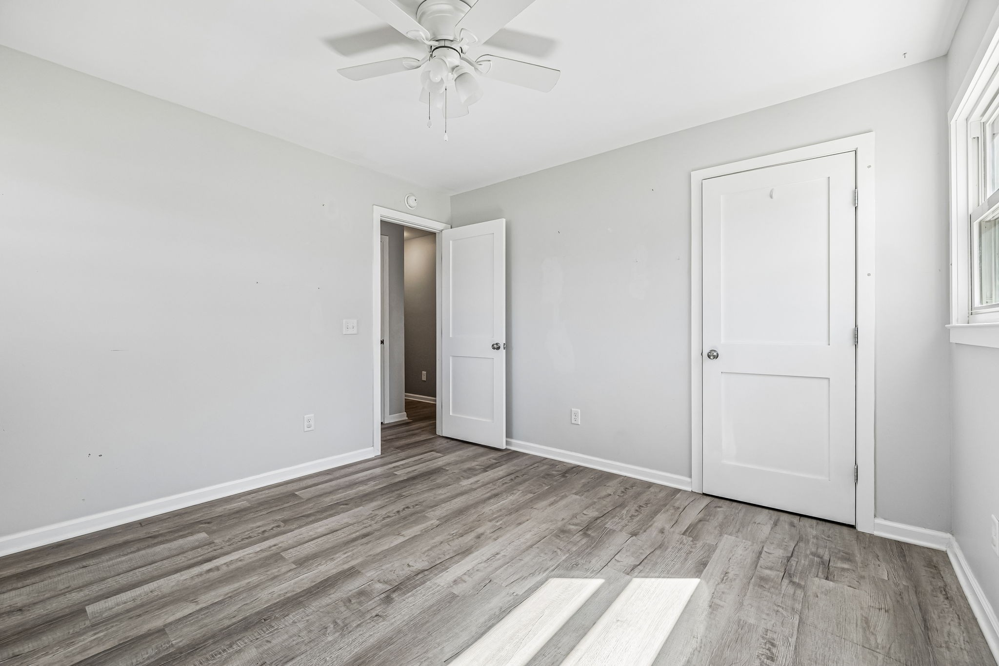 114 Sutton Avenue Waverly, TN 37185 - Photo 13 of 26