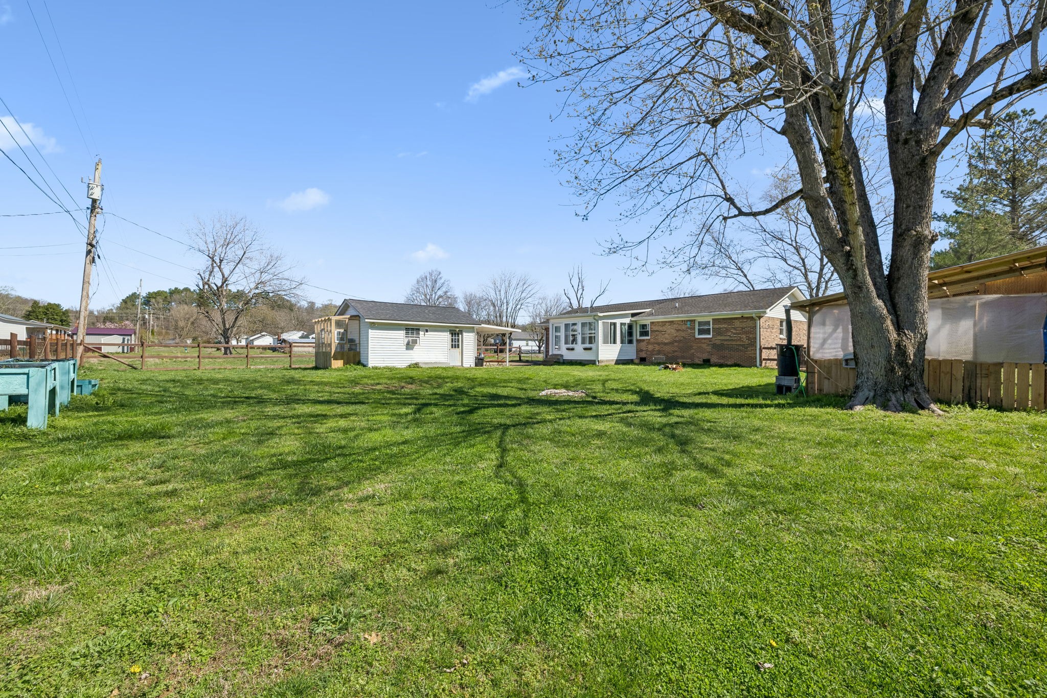 114 Sutton Avenue Waverly, TN 37185 - Photo 21 of 26