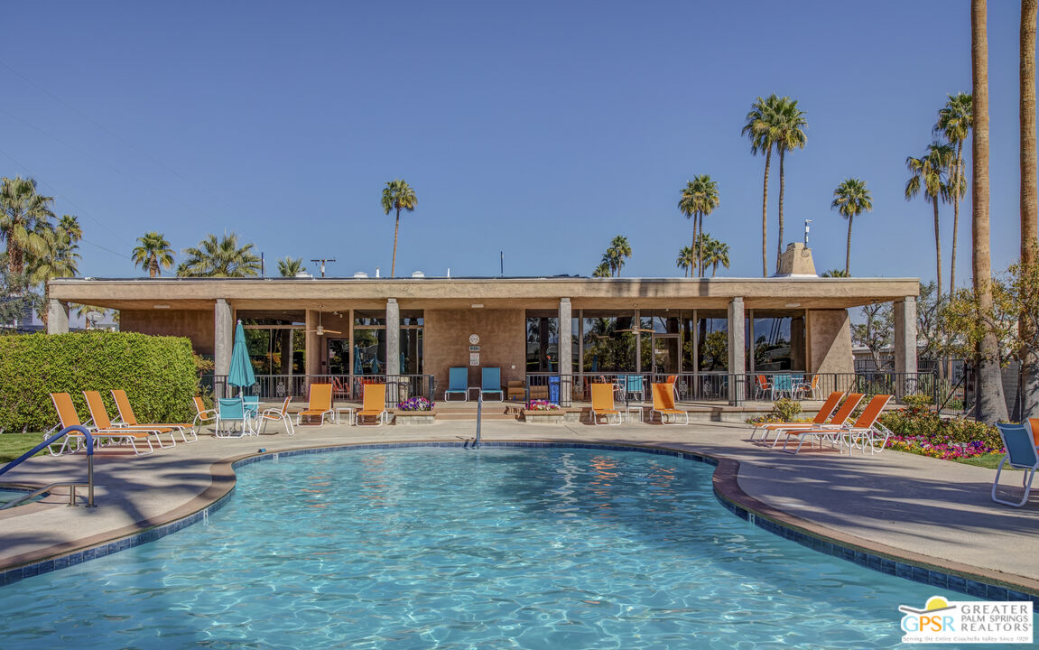 1111 East Ramon Road, Unit 13 Palm Springs, CA 92264 - Photo 21 of 27 Gallery Image 21