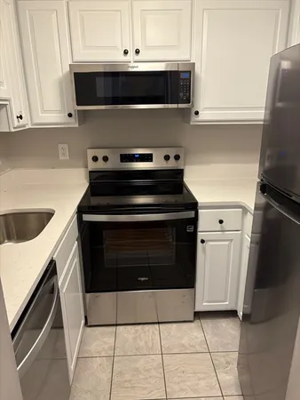 $2,450 | 15 Church Street, Unit 8, Natick, MA 01760