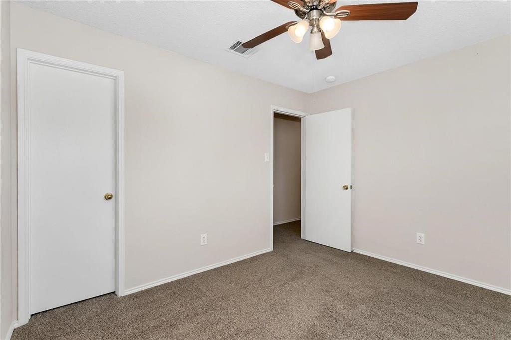 2152 Laughlin Road Fort Worth, TX 76177 - Photo 19 of 23