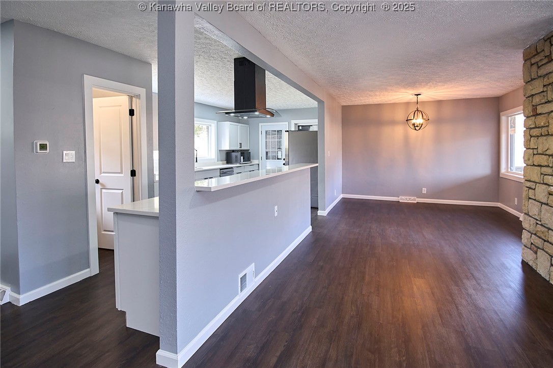 114 Belfast Road Charleston, WV 25314 - Photo 9 of 50 Area for barstools