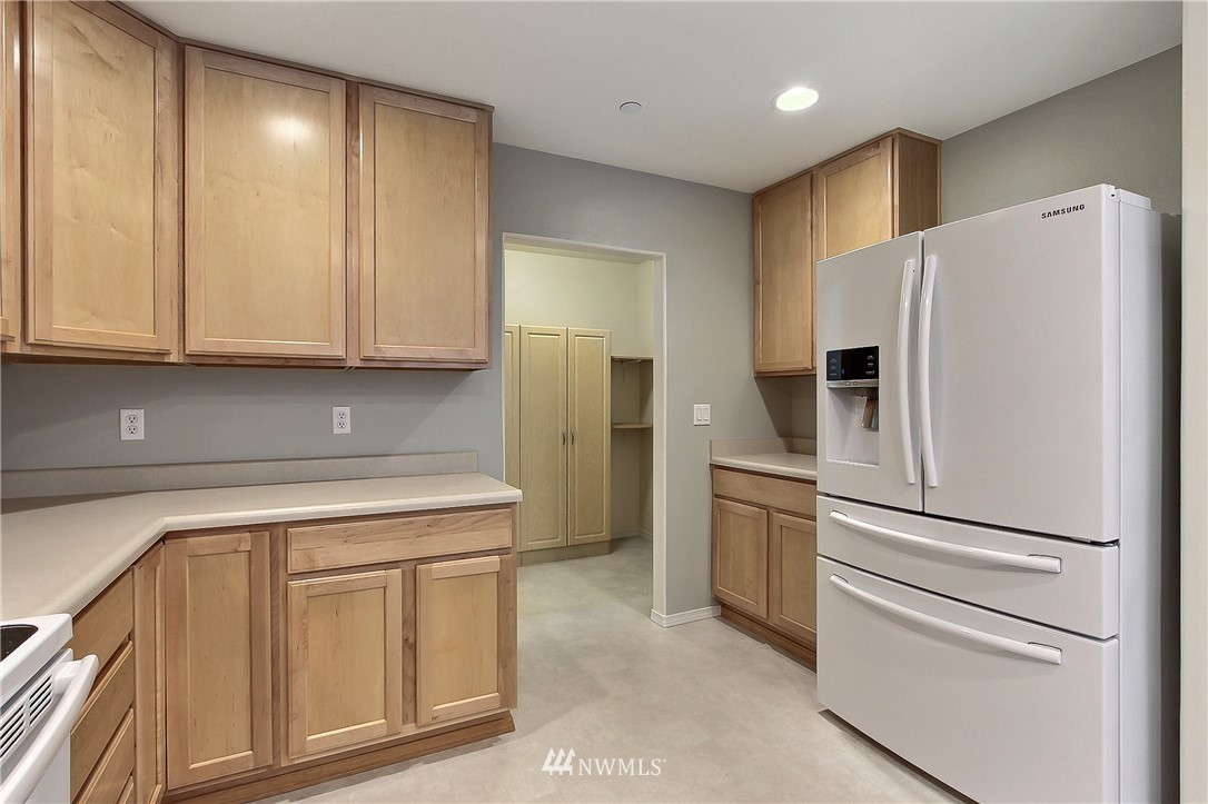 3111 Walker Road DuPont, WA 98327 - Photo 8 of 16