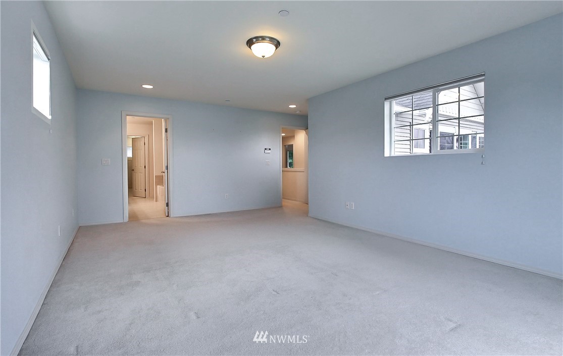 3111 Walker Road DuPont, WA 98327 - Photo 10 of 16