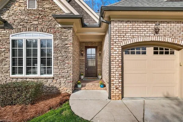 $685,000 | 6324 Autumn Crest Court, Summerfield, NC 27358