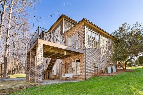 $685,000 | 6324 Autumn Crest Court, Summerfield, NC 27358