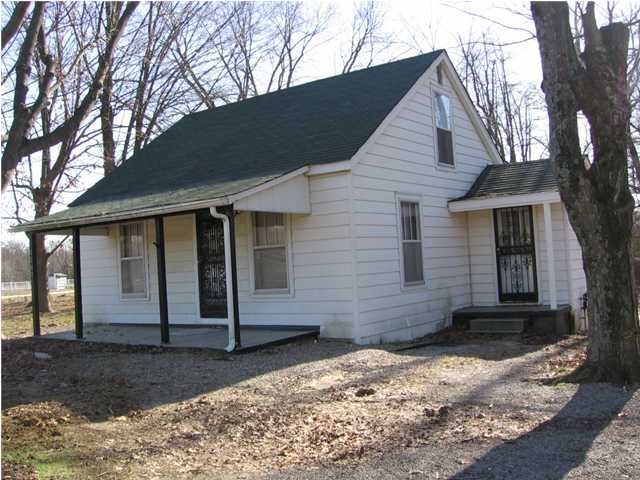 1707 Raymond Road Shepherdsville, KY 40165 - Photo 1 of 1 Primary Photo