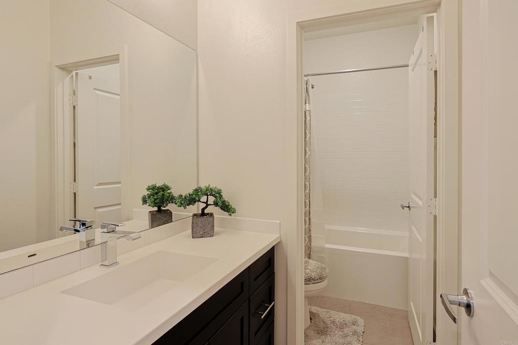 2037 Tango Loop, Unit 2 Chula Vista, CA 91915 - Photo 31 of 60