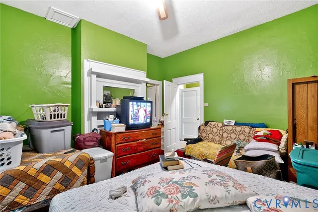 $155,000 | 107 West End Boulevard, Emporia, VA 23847