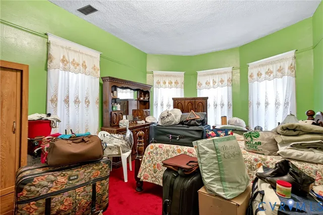 $155,000 | 107 West End Boulevard, Emporia, VA 23847