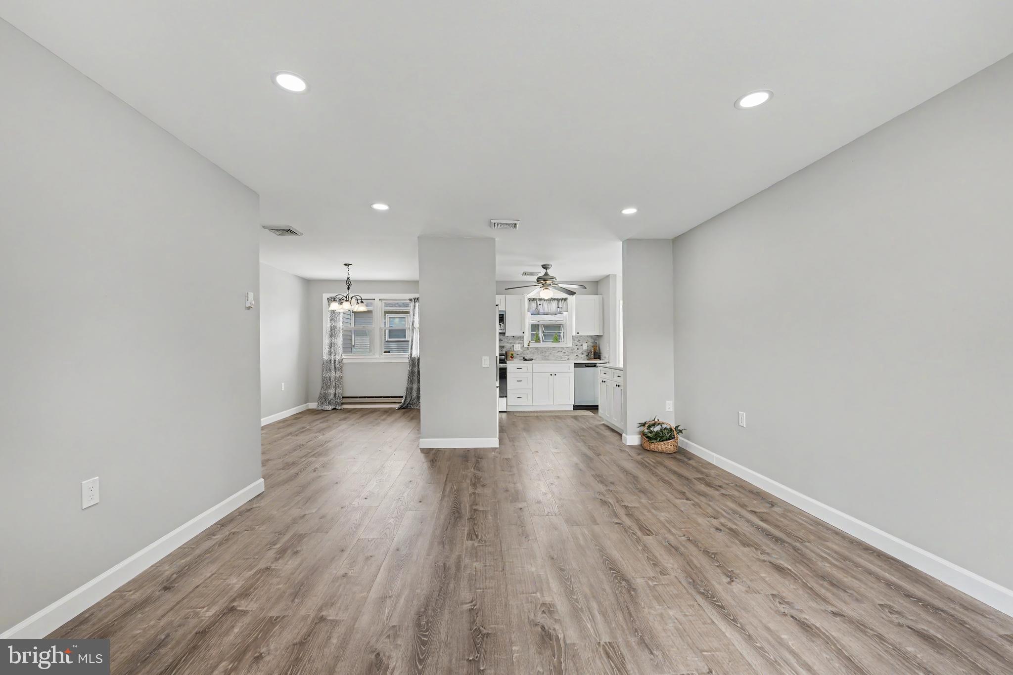 20 Hummingbird Lane Whiting, NJ 08759 - Photo 6 of 27