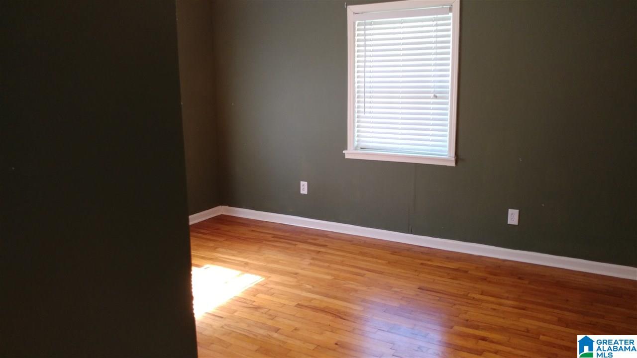 409 Gravity Hill Road Sylacauga, AL 35151 - Photo 9 of 17