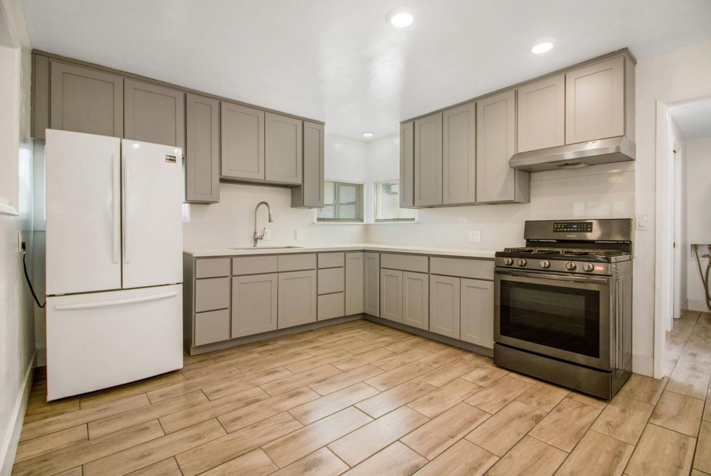 1640 Judson Street Seaside, CA 93955 - Photo 6 of 17