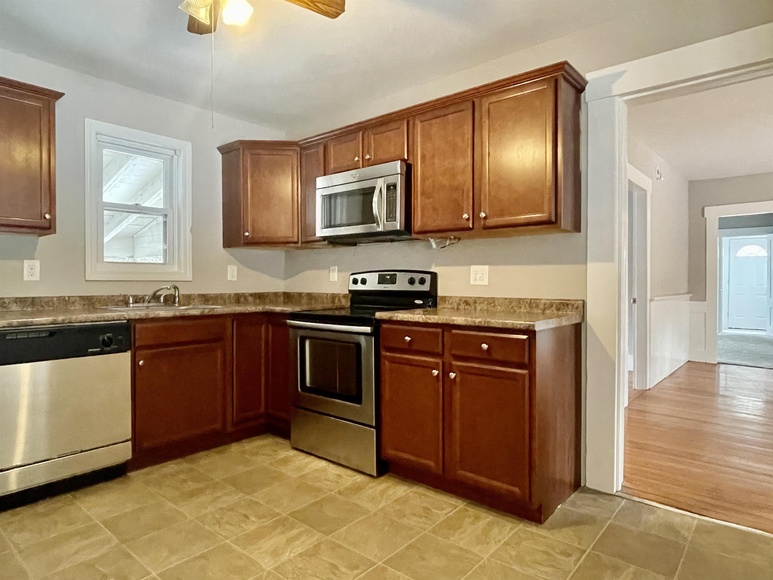 207 Deerfield Road Allenstown, NH 03275 - Photo 2 of 35
