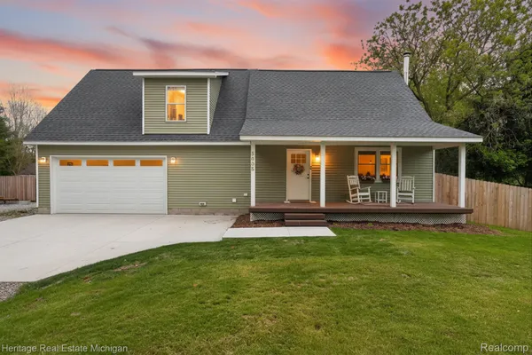 $589,000 | 5835 Warner Road, Fowlerville, MI 48836