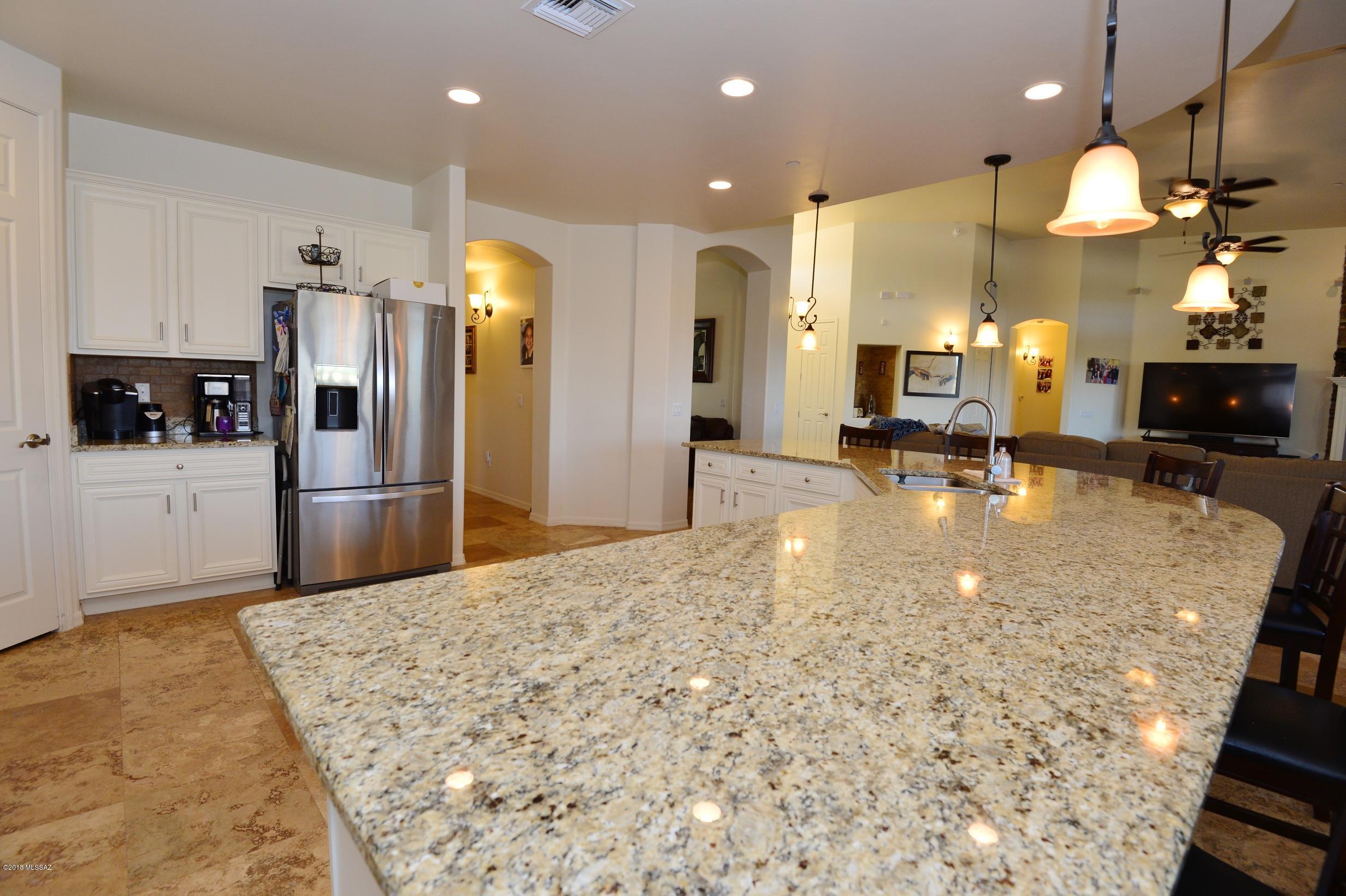 13467 South Sundown Ranch Road Vail, AZ 85641 - Photo 12 of 46 Gallery Image 12