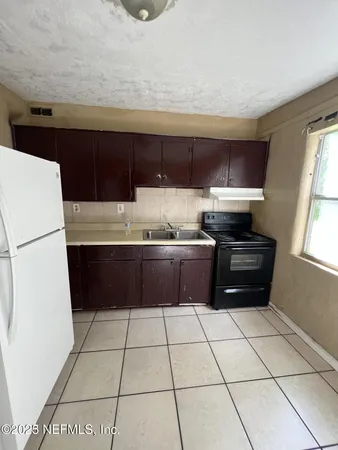 $155,000 | 10416 Keuka Drive, Jacksonville, FL 32218