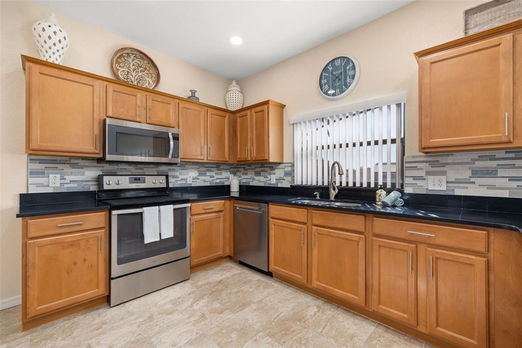 231 Summer Pl Loop Clermont, FL 34714 - Photo 16 of 67