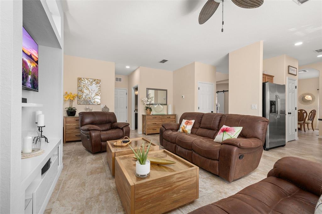 231 Summer Pl Loop Clermont, FL 34714 - Photo 10 of 67