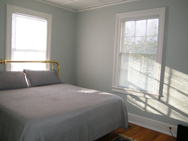 123 Jasper Street Southwest Aiken, SC 29801 - Photo 7 of 15 a bedroom with a bed and a window