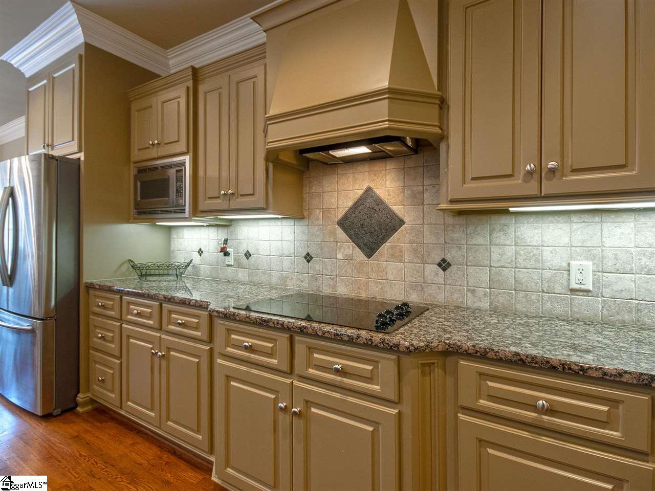 66 Sycamore Ridge Drive Simpsonville, SC 29681 - Photo 11 of 36 Downdraft over cooktop