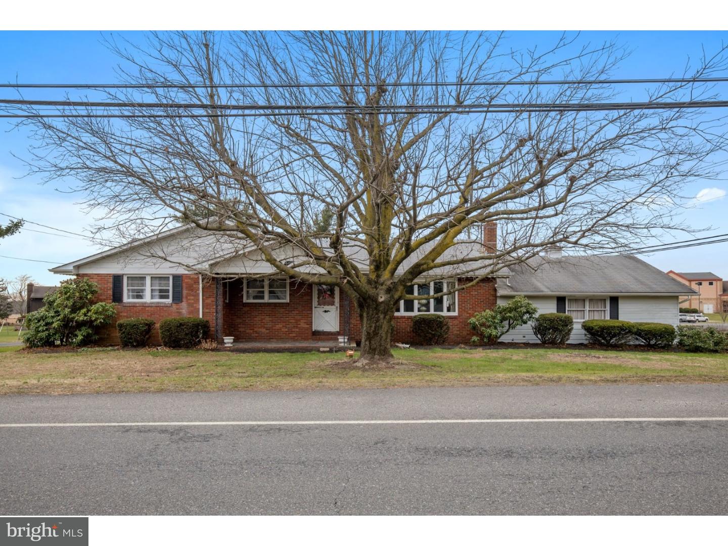 343 Cedar Road Mullica Hill, NJ 08062 - Photo 2 of 25 Gallery Image 2