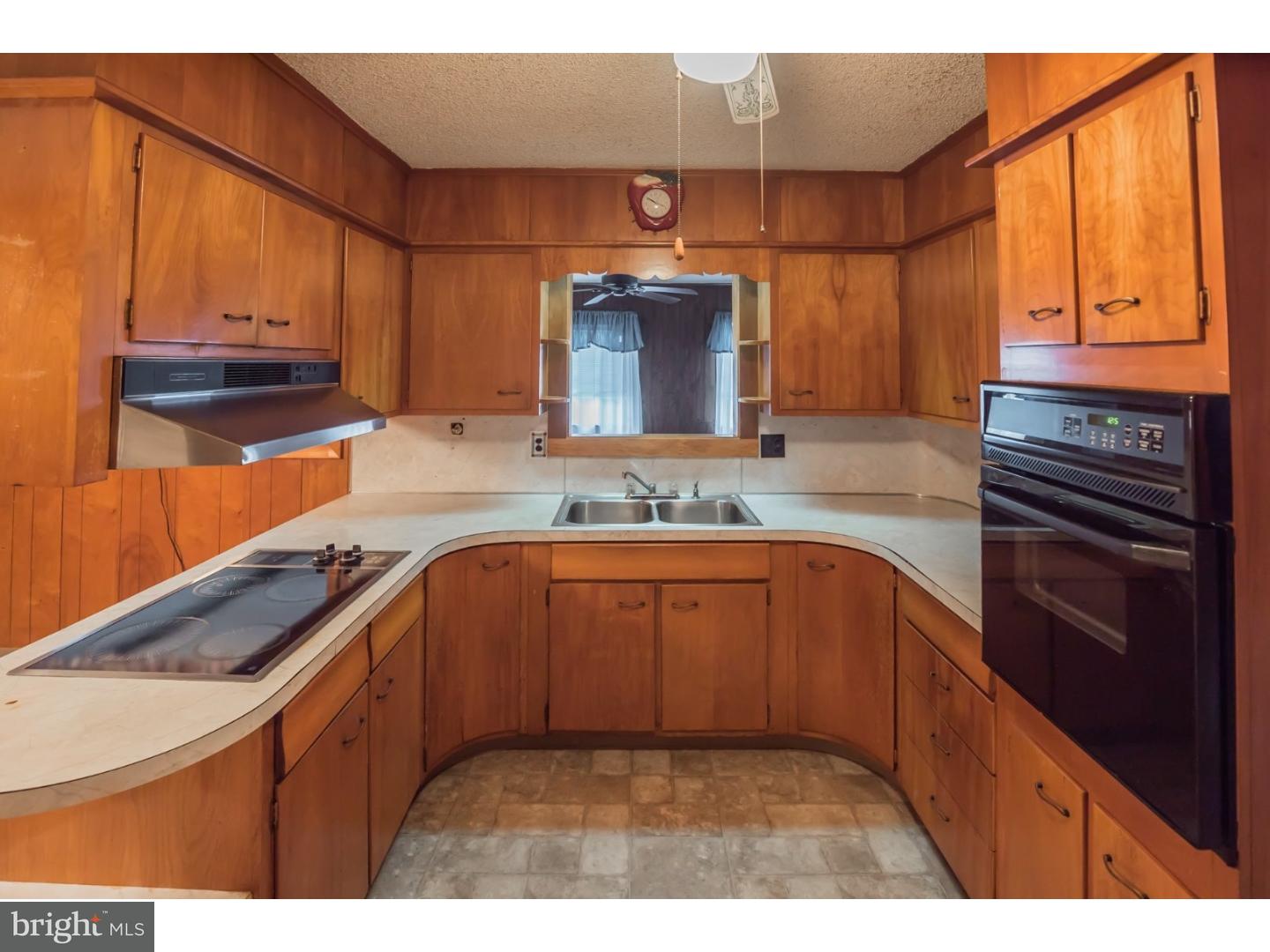 343 Cedar Road Mullica Hill, NJ 08062 - Photo 12 of 25 Gallery Image 12
