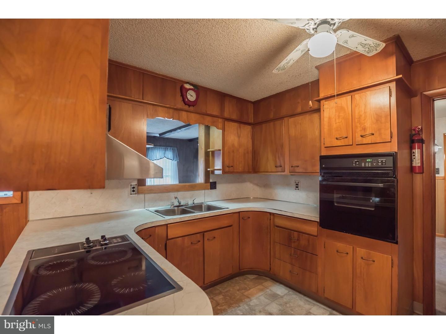 343 Cedar Road Mullica Hill, NJ 08062 - Photo 9 of 25 Gallery Image 9