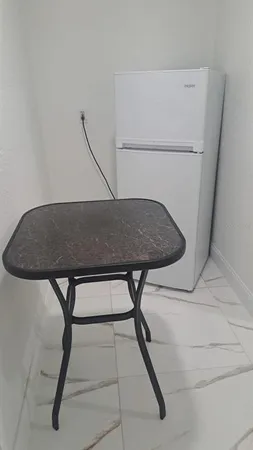 $1,000 | 1405 West Rambla Street, Tampa, FL 33612