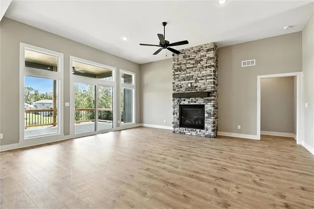 $614,000 | 2101 Crooked Crk Drive, Kearney, MO 64060