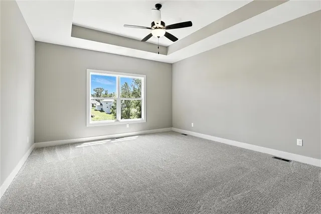 $614,000 | 2101 Crooked Crk Drive, Kearney, MO 64060