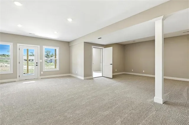 $614,000 | 2101 Crooked Crk Drive, Kearney, MO 64060