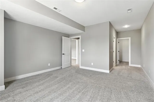 $614,000 | 2101 Crooked Crk Drive, Kearney, MO 64060