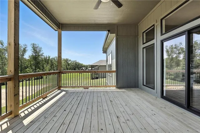 $614,000 | 2101 Crooked Crk Drive, Kearney, MO 64060