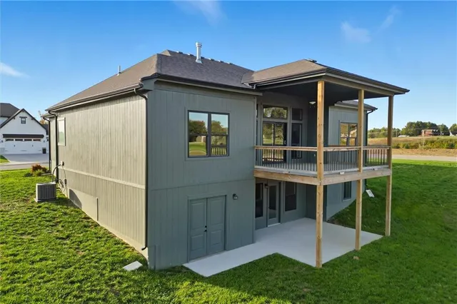 $614,000 | 2101 Crooked Crk Drive, Kearney, MO 64060