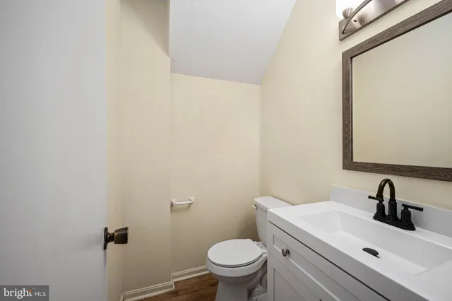 $455,000 | 26 Jackson Avenue, Winchester, VA 22601