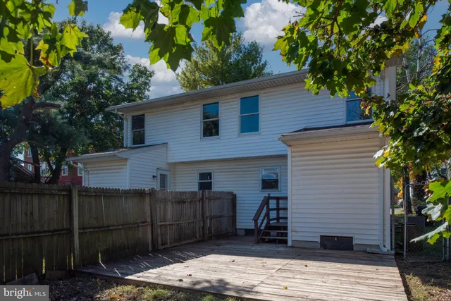 $455,000 | 26 Jackson Avenue, Winchester, VA 22601