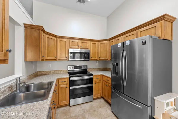 $300,000 | 3129 Amanda Belle, Southaven, MS 38672