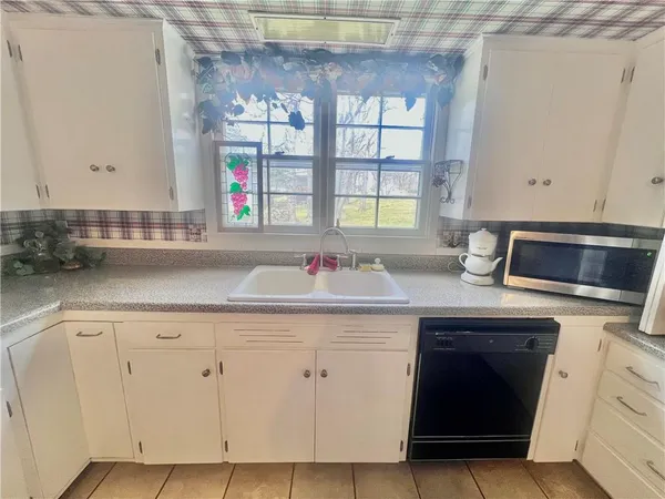 $155,000 | 1015 North 2nd Street, Independence, KS 67301