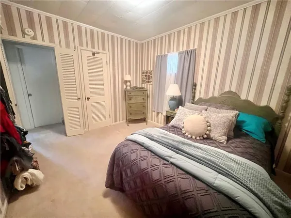 $155,000 | 1015 North 2nd Street, Independence, KS 67301