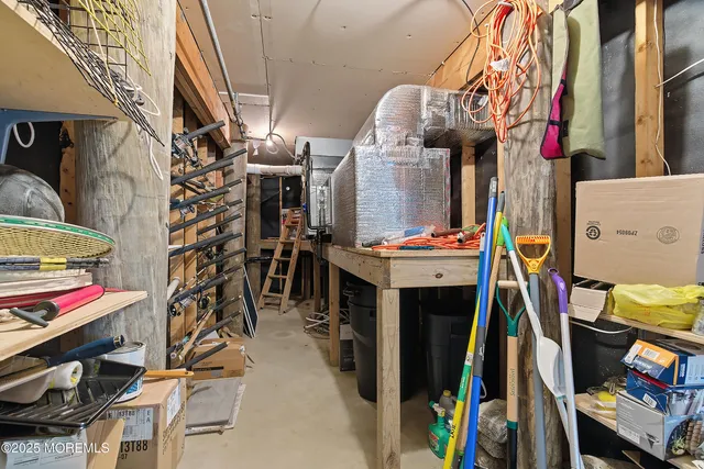 a view of walk in closet