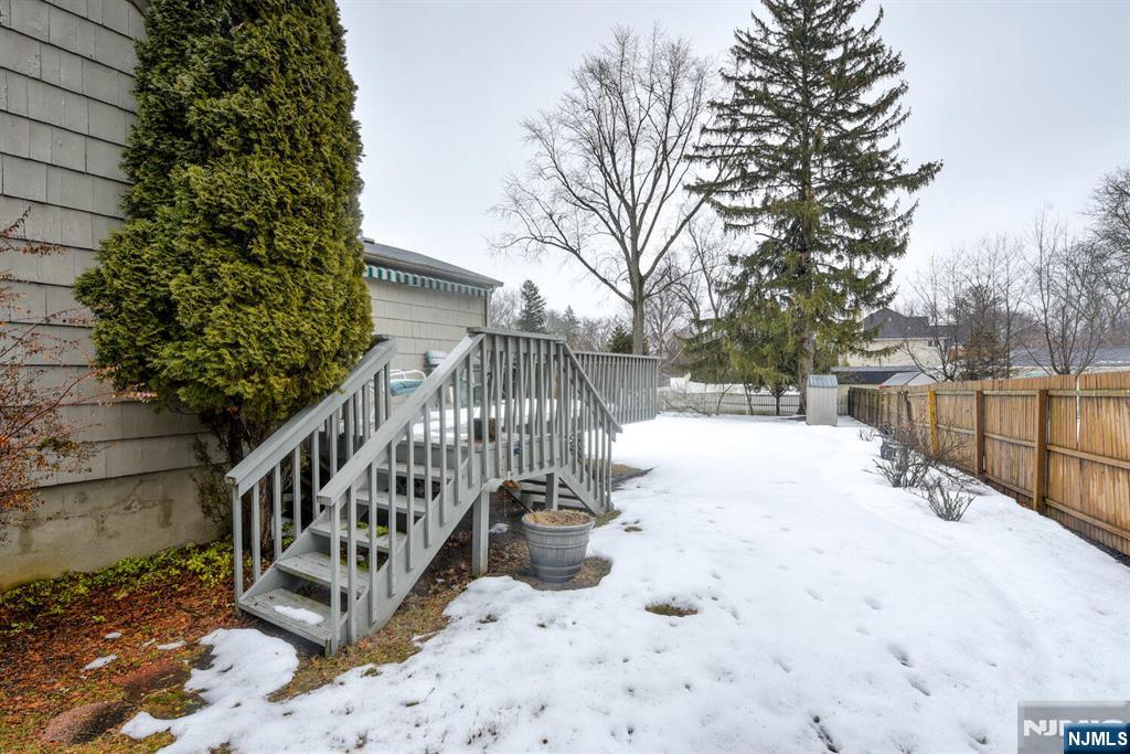 30 Perrin Drive Wayne, NJ 07470 - Photo 36 of 42