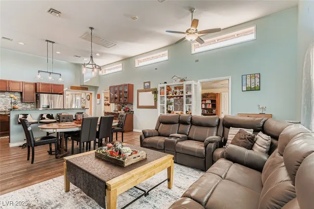 $3,500,000 | 4099 West Silverado Ranch Boulevard, Las Vegas, NV 89141