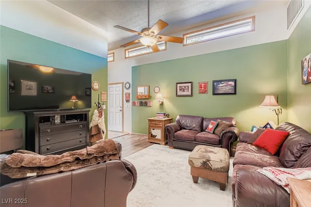 $3,500,000 | 4099 West Silverado Ranch Boulevard, Las Vegas, NV 89141