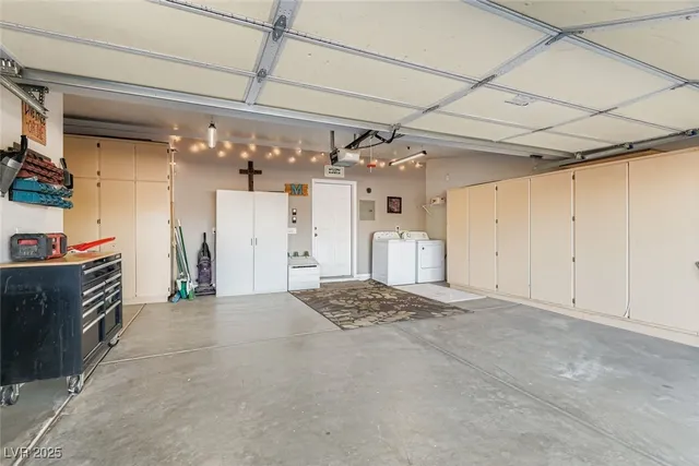 $3,500,000 | 4099 West Silverado Ranch Boulevard, Las Vegas, NV 89141