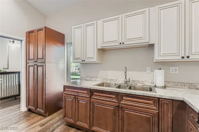 $3,500,000 | 4099 West Silverado Ranch Boulevard, Las Vegas, NV 89141