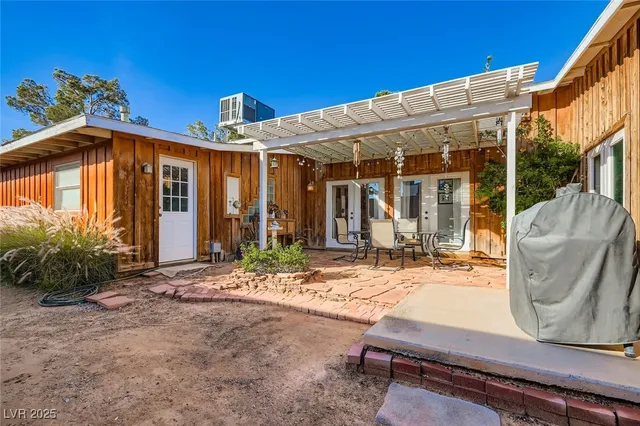 $3,500,000 | 4099 West Silverado Ranch Boulevard, Las Vegas, NV 89141