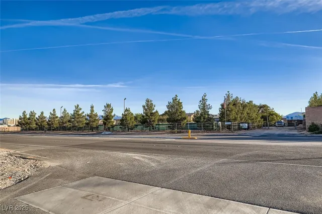 $3,500,000 | 4099 West Silverado Ranch Boulevard, Las Vegas, NV 89141